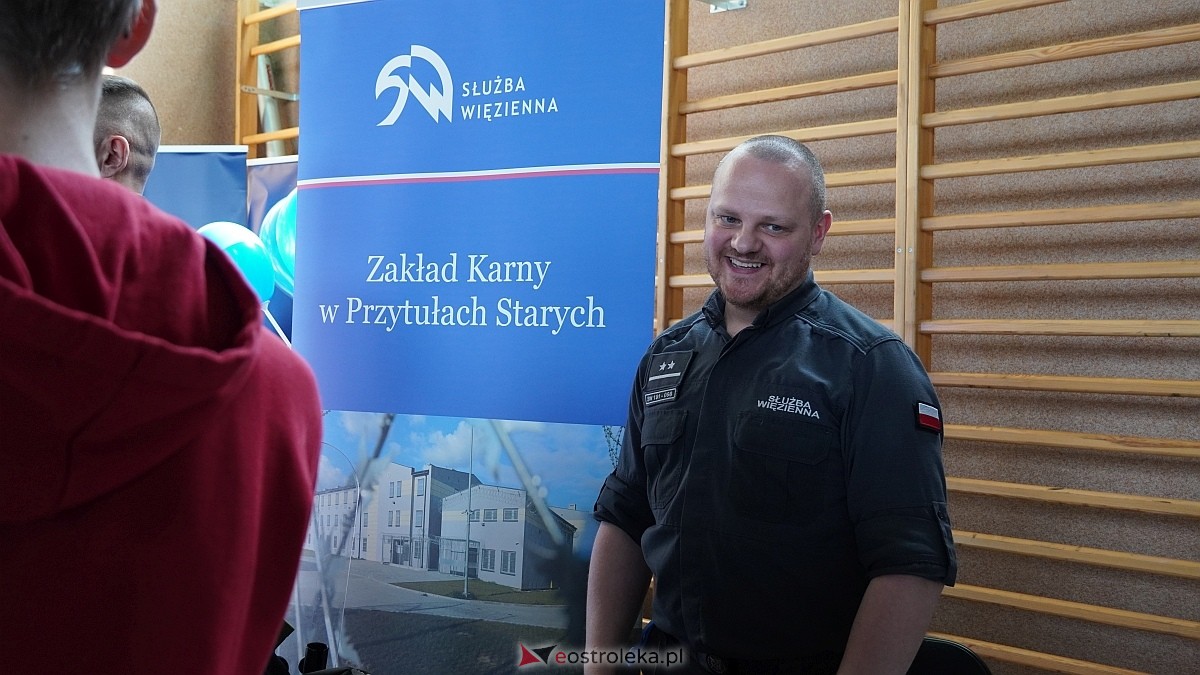 II Forum Edukacji i Rynku Pracy Powiatu Ostrołęckiego [13.04.2026] - zdjęcie #17 - eOstroleka.pl