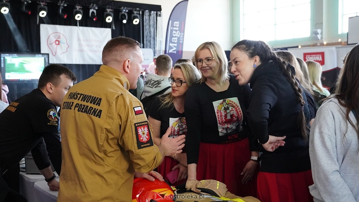 II Forum Edukacji i Rynku Pracy Powiatu Ostrołęckiego [13.04.2026] - zdjęcie #7 - eOstroleka.pl