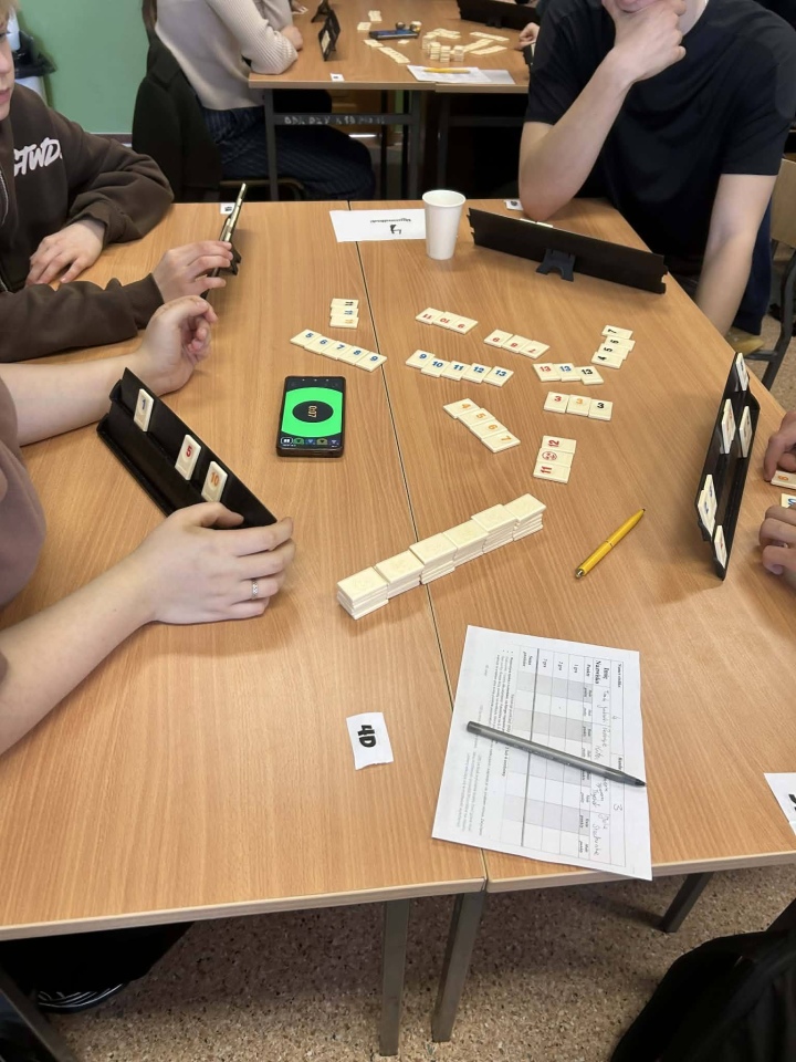 I Międzyszkolny Turniej Rummikub w Ostrołęce [14.04.2026] - zdjęcie #16 - eOstroleka.pl