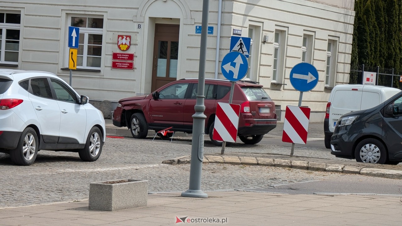 Wypadek na Placu Bema w Ostrołęce [14.04.2026] - zdjęcie #19 - eOstroleka.pl