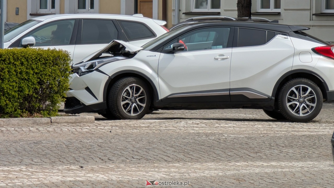 Wypadek na Placu Bema w Ostrołęce [14.04.2026] - zdjęcie #17 - eOstroleka.pl