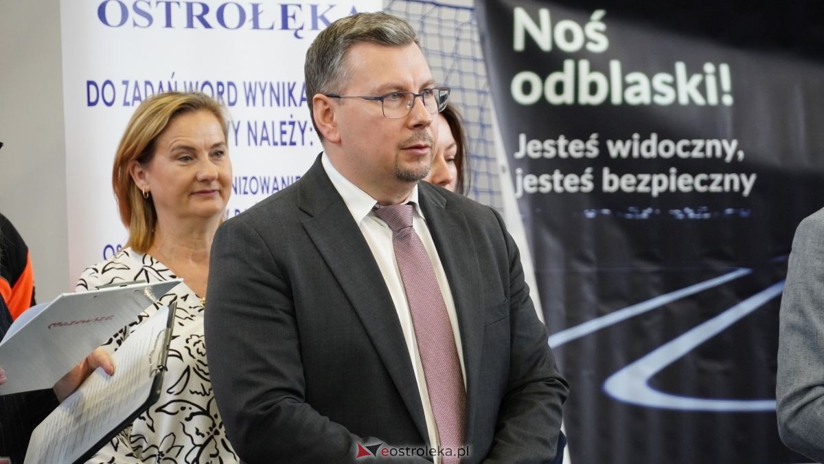 Uczniowie ze Szkoły Podstawowej w Antoniach wzięli udział w kampanii „Jesteś widoczny, jesteś bezpieczny” [15.04.2026] - zdjęcie #60 - eOstroleka.pl