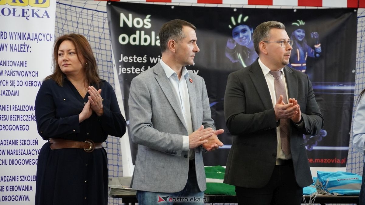 Uczniowie ze Szkoły Podstawowej w Antoniach wzięli udział w kampanii „Jesteś widoczny, jesteś bezpieczny” [15.04.2026] - zdjęcie #57 - eOstroleka.pl