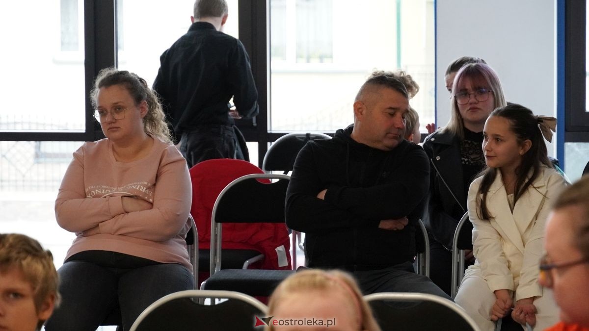 Eliminacje do konkursu wokalnego „Złoty Głos Powiatu Ostrołęckiego” [15.04.2026] - zdjęcie #50 - eOstroleka.pl