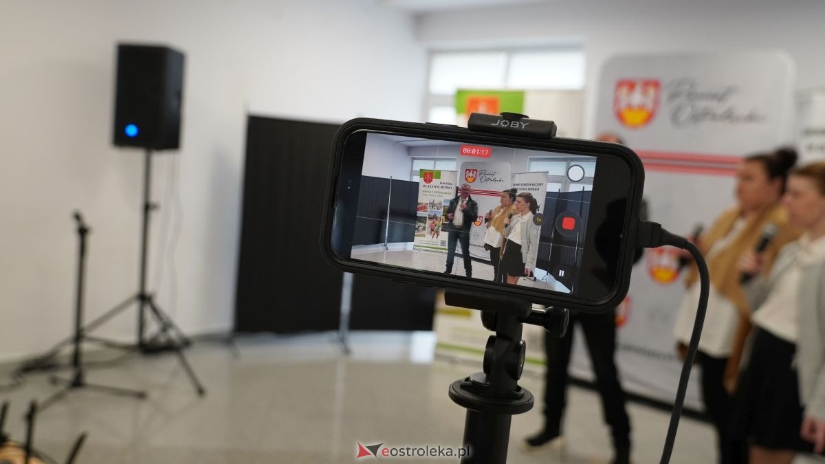 Eliminacje do konkursu wokalnego „Złoty Głos Powiatu Ostrołęckiego” [15.04.2026] - zdjęcie #41 - eOstroleka.pl