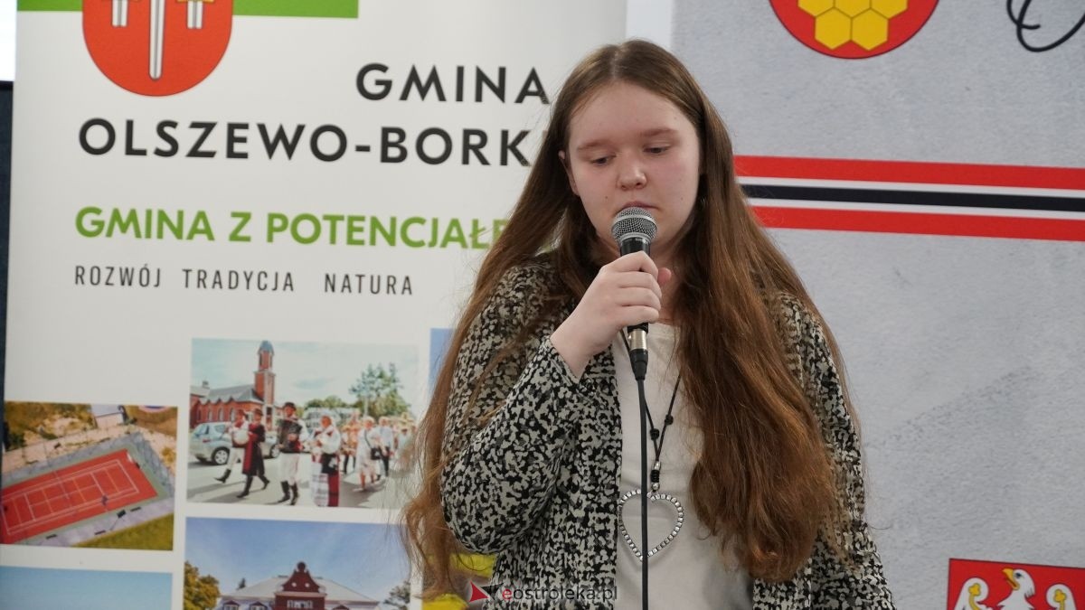 Eliminacje do konkursu wokalnego „Złoty Głos Powiatu Ostrołęckiego” [15.04.2026] - zdjęcie #28 - eOstroleka.pl