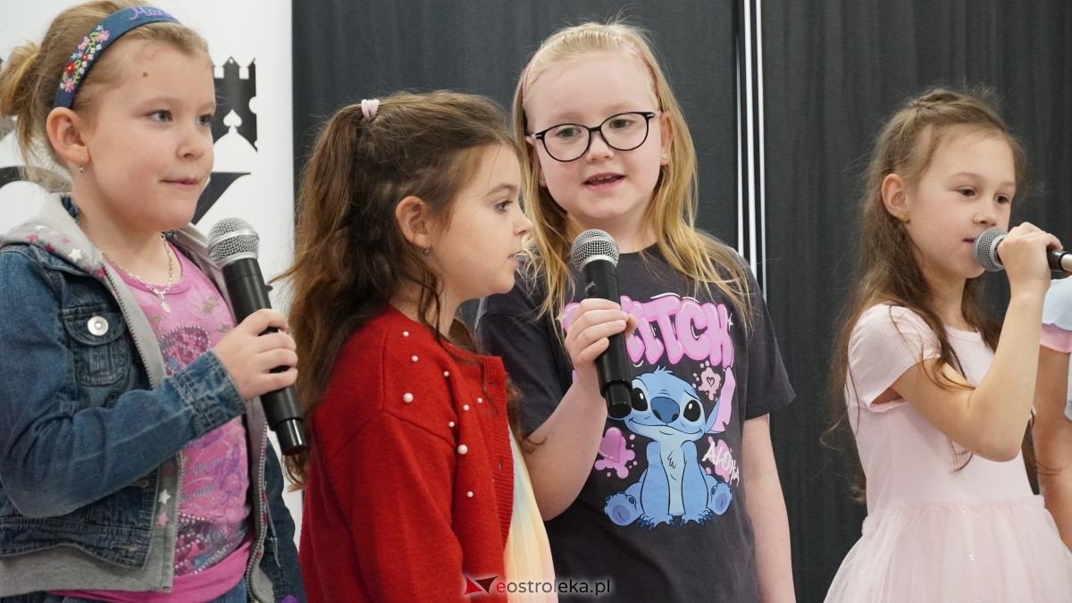 Eliminacje do konkursu wokalnego „Złoty Głos Powiatu Ostrołęckiego” [15.04.2026] - zdjęcie #13 - eOstroleka.pl