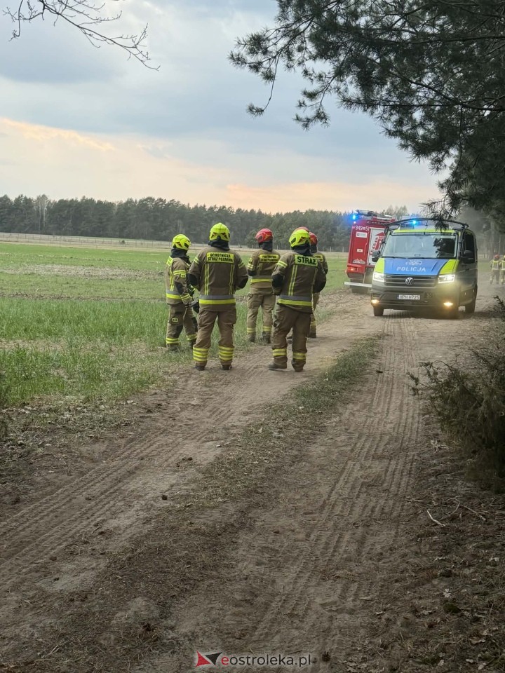 Tajemniczy obiekt spadł z nieba pod Ostrołęką [16.04.2026] - zdjęcie #21 - eOstroleka.pl