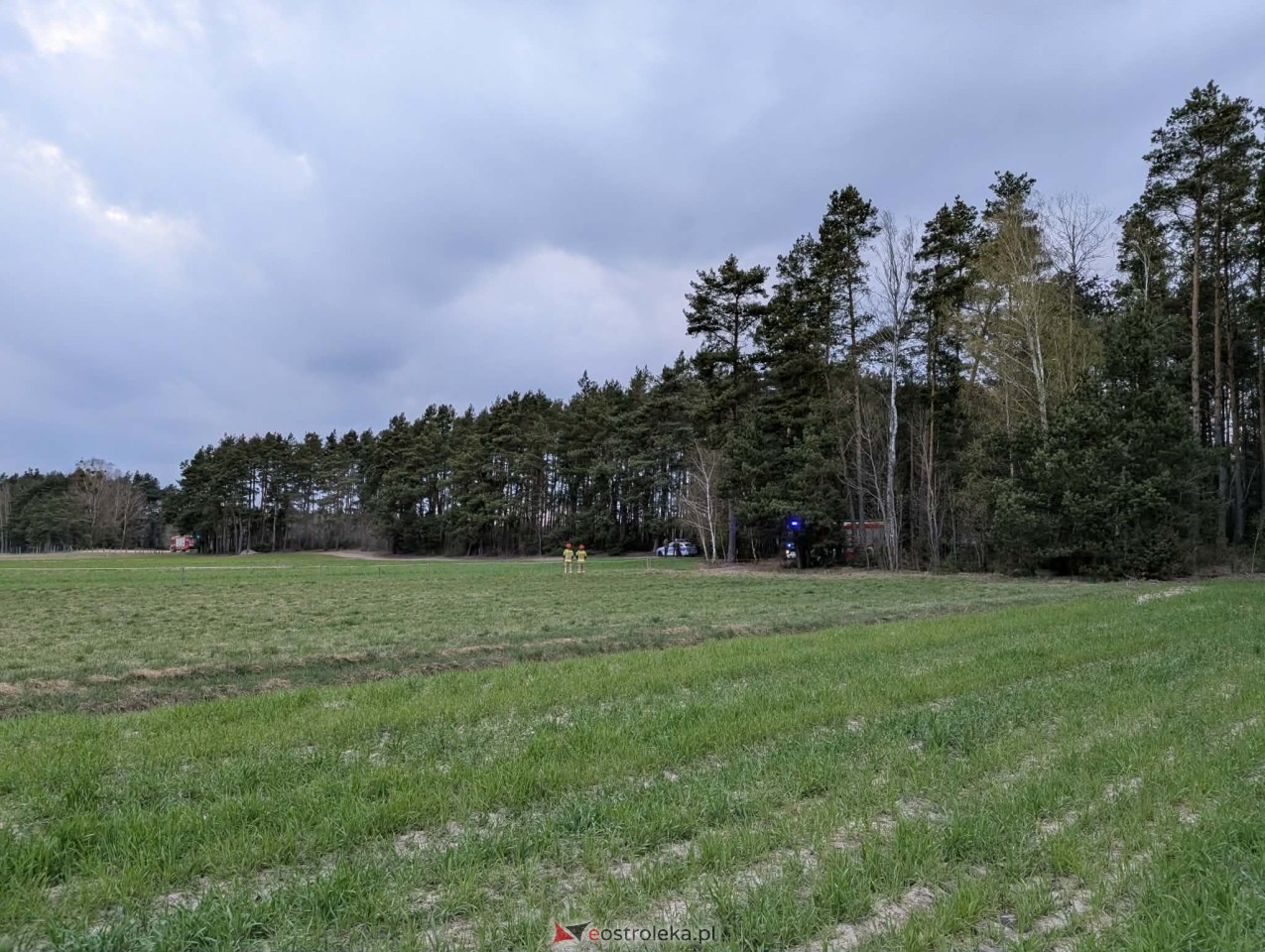 Tajemniczy obiekt spadł z nieba pod Ostrołęką [16.04.2026] - zdjęcie #16 - eOstroleka.pl