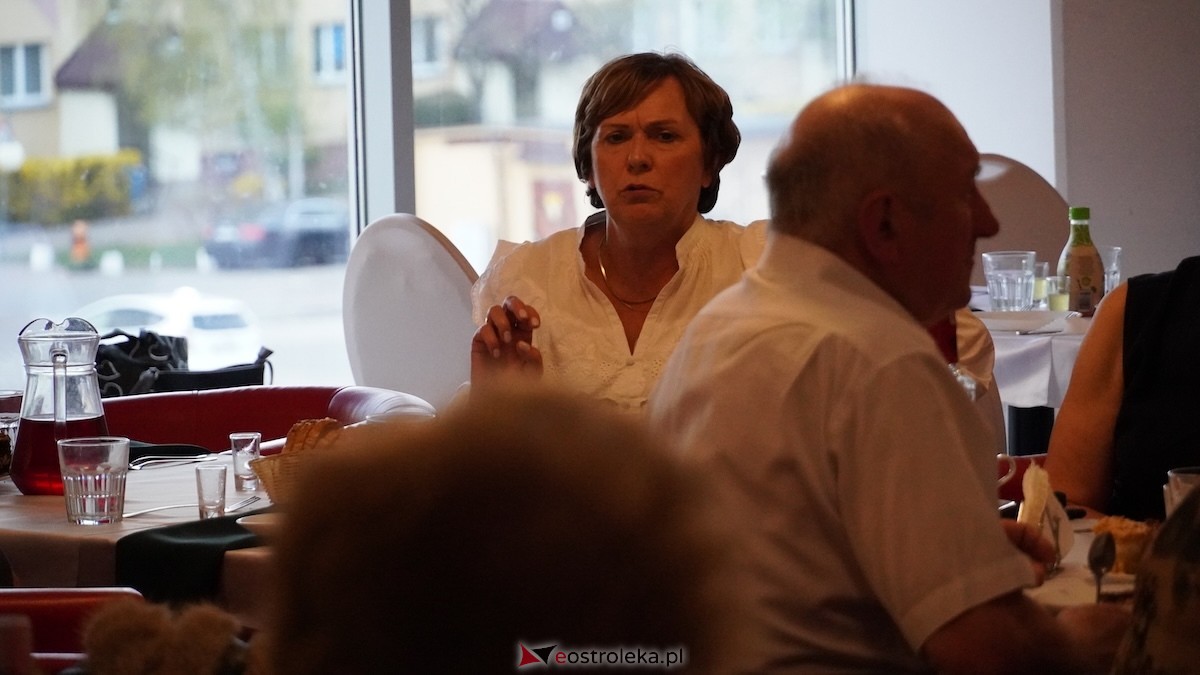 Potańcówka dla seniorów w Bistro Do Syta [16.04.2026] - zdjęcie #50 - eOstroleka.pl