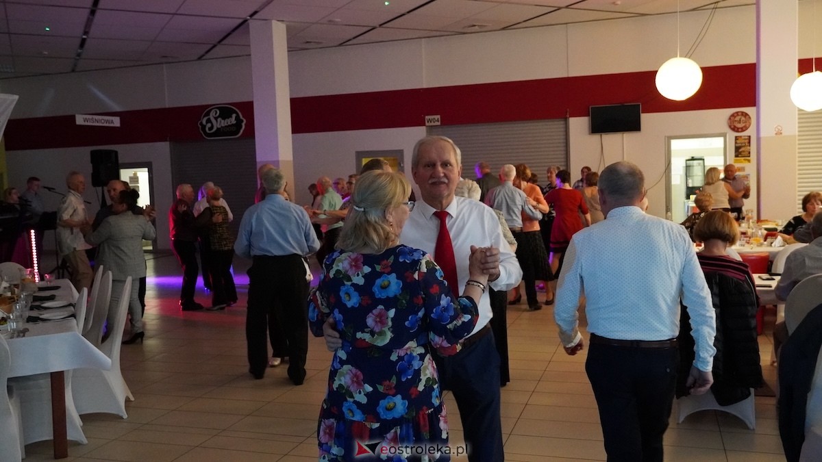 Potańcówka dla seniorów w Bistro Do Syta [16.04.2026] - zdjęcie #38 - eOstroleka.pl