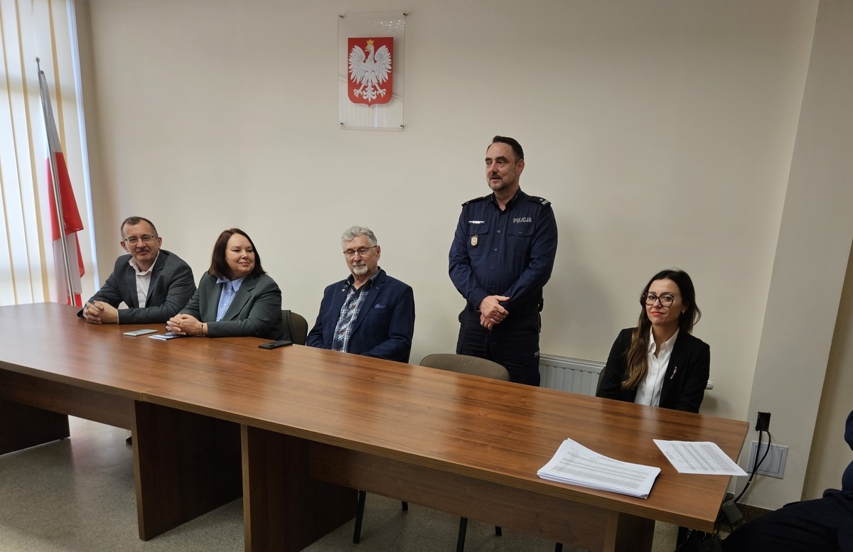 Inauguracja XX edycji kursu samoobrony Bądź Bezpieczna [17.04.2026] - zdjęcie #1 - eOstroleka.pl