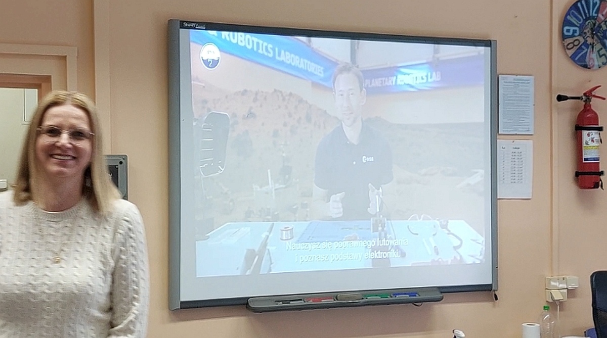 Uczniowie III LO w Ostrołęce w projekcie „Klucz do kosmosu” - zdjęcie #1 - eOstroleka.pl