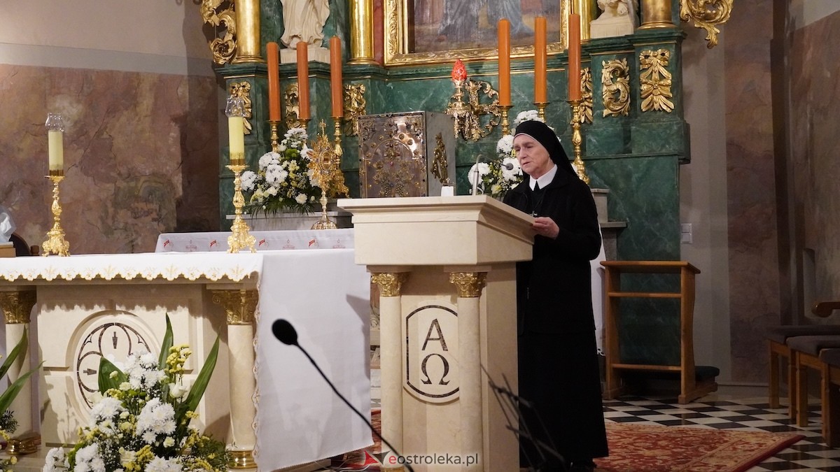 Wieczór skupienia w Farze. Mieszkańcy wysłuchali historii, która poruszyła całą Polskę [18.04.2026] - zdjęcie #18 - eOstroleka.pl