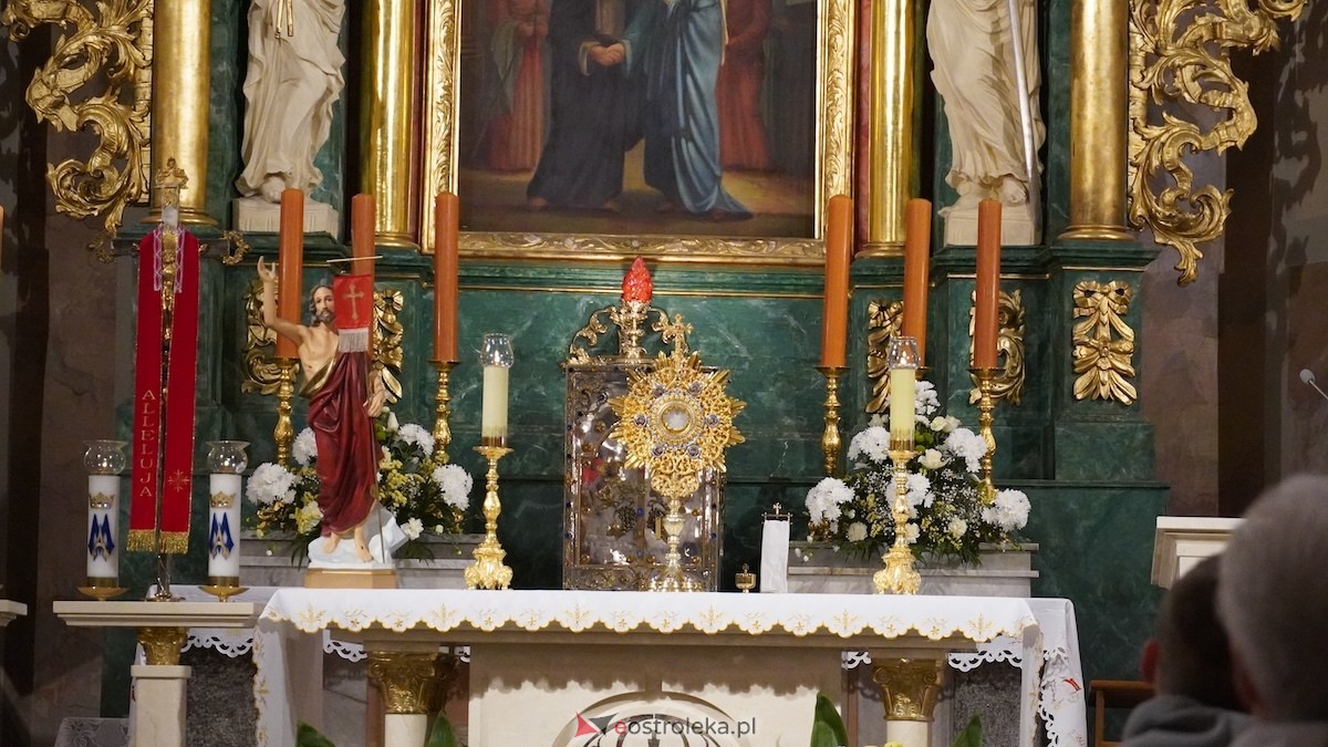 Wieczór skupienia w Farze. Mieszkańcy wysłuchali historii, która poruszyła całą Polskę [18.04.2026] - zdjęcie #7 - eOstroleka.pl