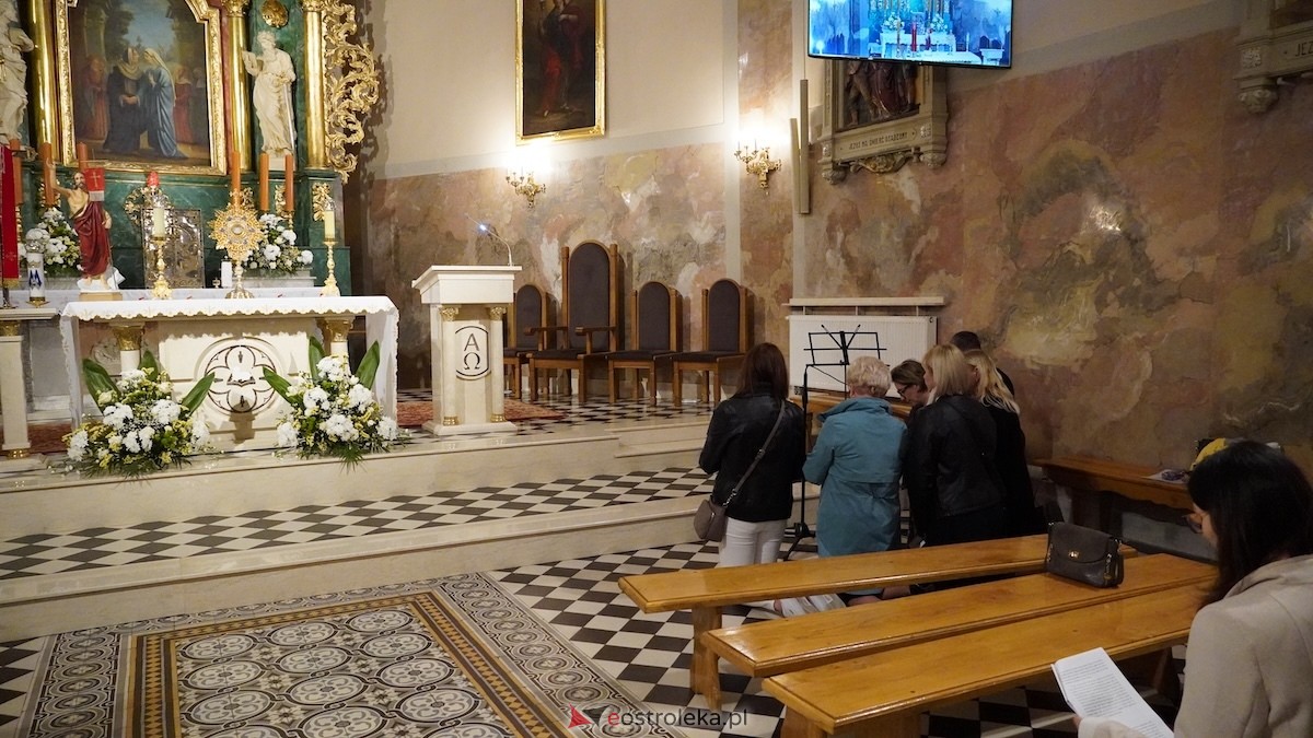 Wieczór skupienia w Farze. Mieszkańcy wysłuchali historii, która poruszyła całą Polskę [18.04.2026] - zdjęcie #3 - eOstroleka.pl