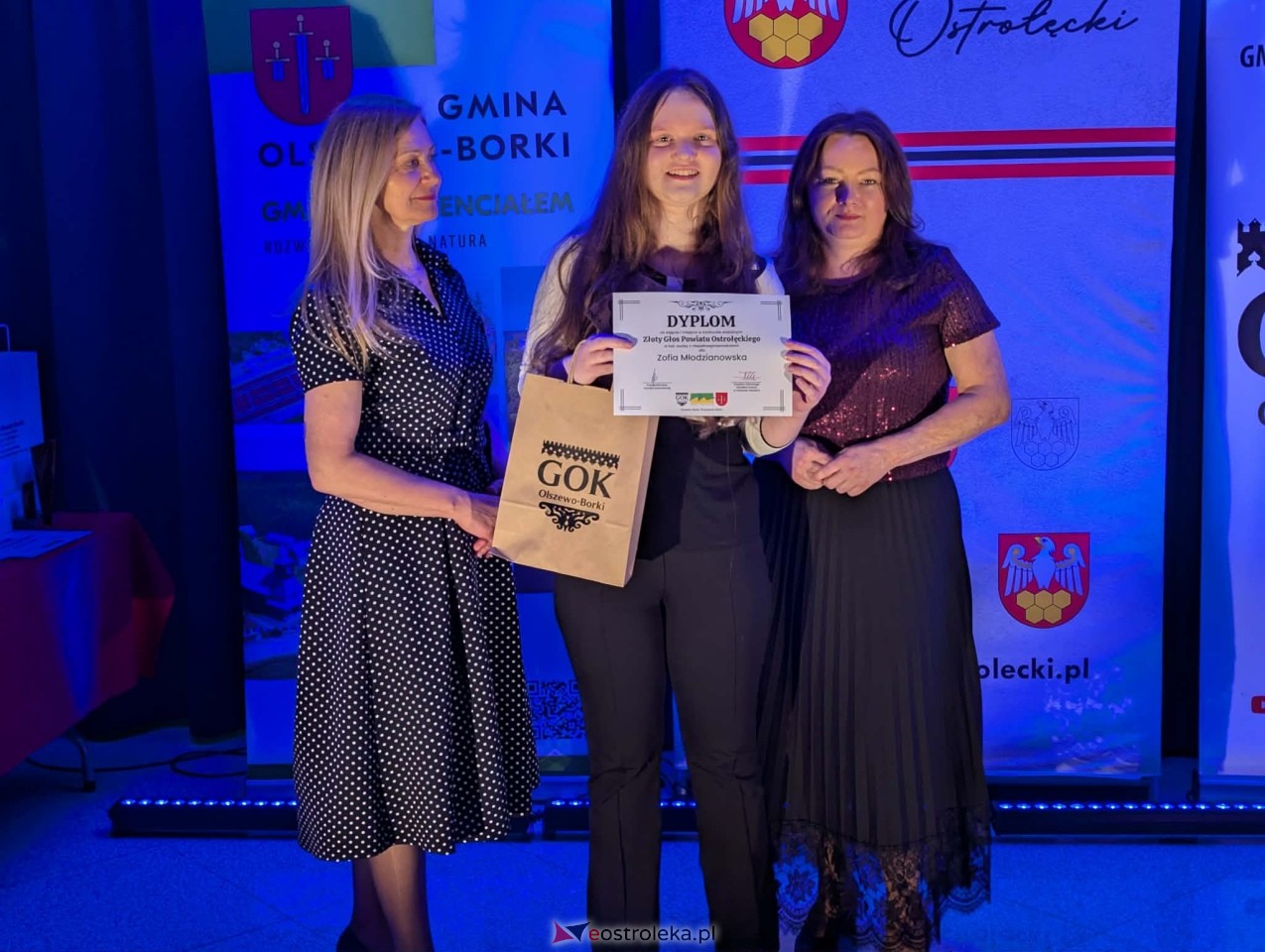 Gala finałowa - Złoty Głos Powiatu Ostrołęckiego” [19.04.2026] - zdjęcie #77 - eOstroleka.pl
