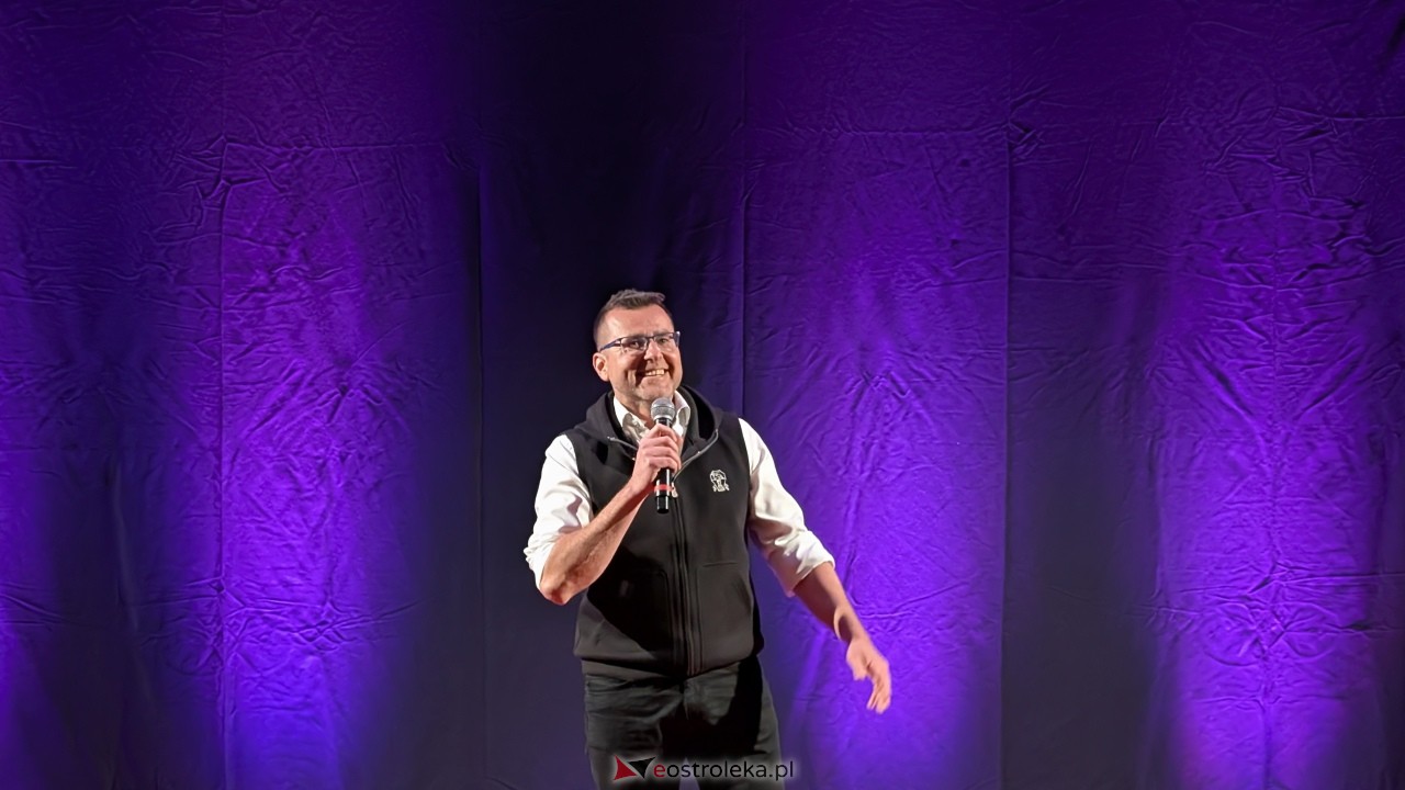 Stand up Michała Paszczyka w WSAP [19.04.2026] - zdjęcie #8 - eOstroleka.pl