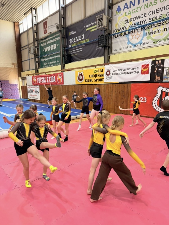 Bee Hero Ostrołęka  na Ogólnopolskich Zawodów Gimnastycznych w Łodzi [19.04.2026] - zdjęcie #13 - eOstroleka.pl