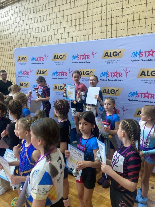 Bee Hero Ostrołęka  na Ogólnopolskich Zawodów Gimnastycznych w Łodzi [19.04.2026] - zdjęcie #11 - eOstroleka.pl