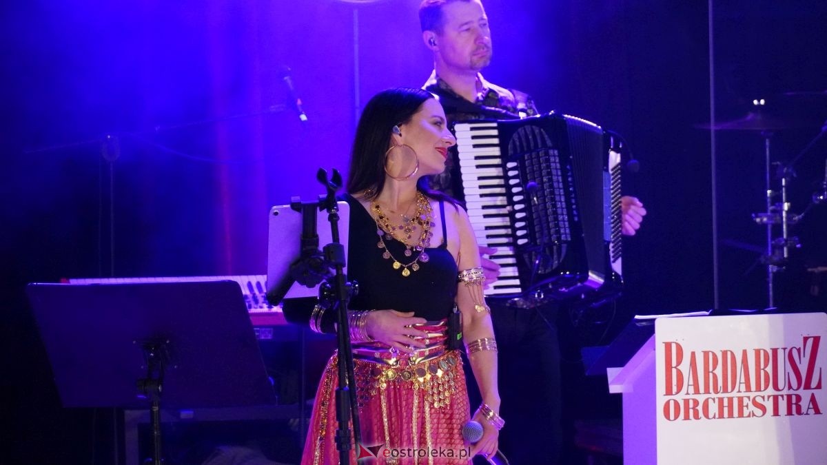 Patrycja Runo i Bardabusz Orchestra Show [20.04.2026] - zdjęcie #40 - eOstroleka.pl
