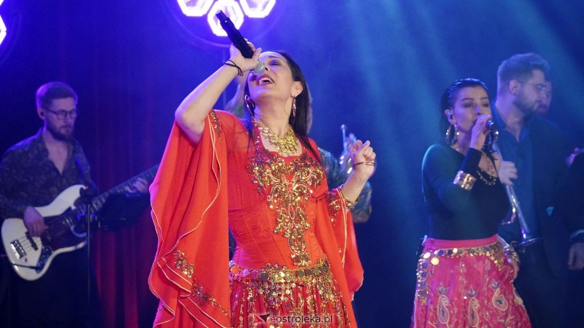 Patrycja Runo i Bardabusz Orchestra Show [20.04.2026] - zdjęcie #37 - eOstroleka.pl