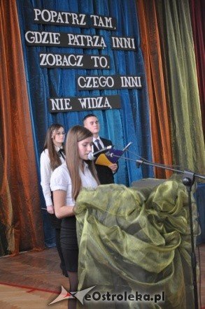  ZSZ 2: Inauguracja programu profilaktycznego Popatrz tam gdzie patrzą inni, zobacz to czego inni nie widzą [28.XI.2011] - zdjęcie #20 - eOstroleka.pl
