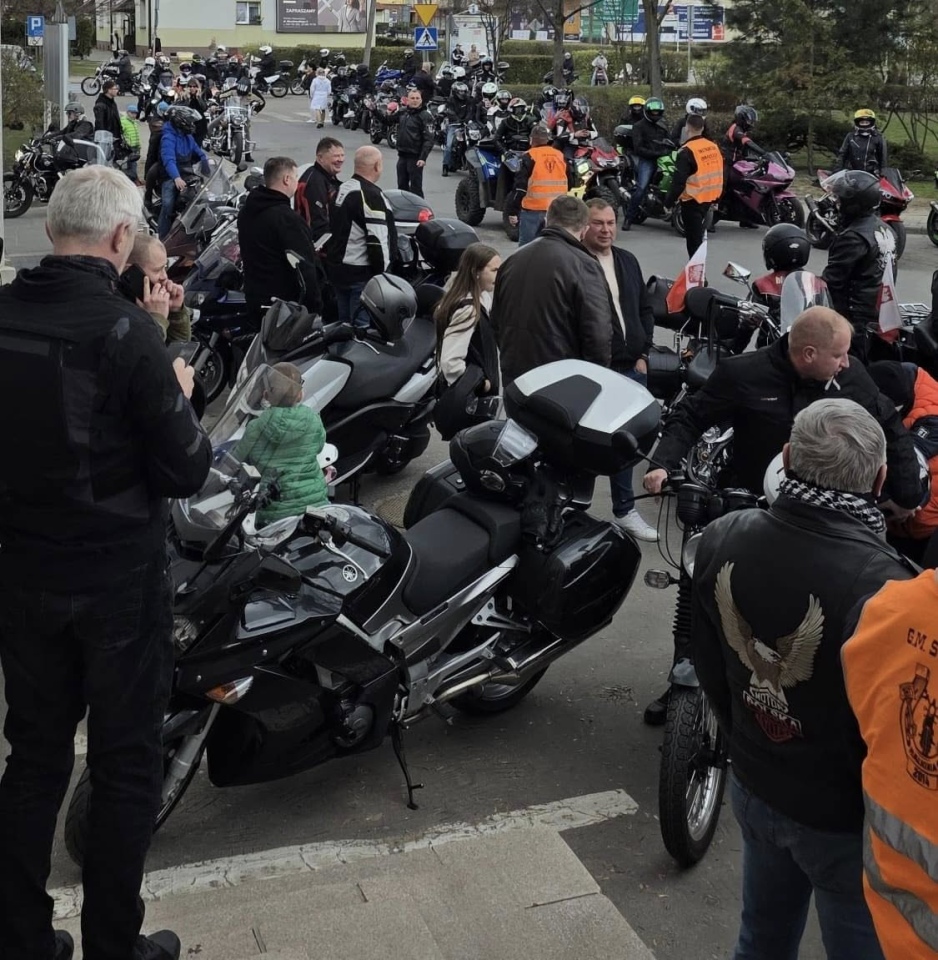 Otwarcie sezonu motocyklowego w Komorowie, kwiecień 2026 - zdjęcie #8 - eOstroleka.pl