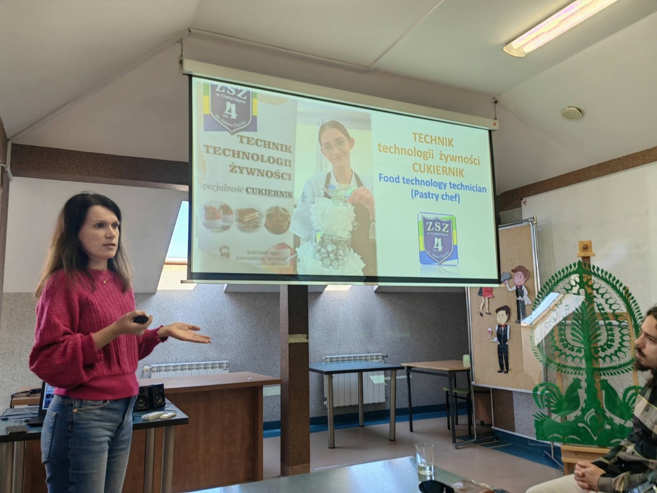 Nauczyciele z Bułgarii z wizytą w ZSZ nr 4 [20.04.2026] - zdjęcie #15 - eOstroleka.pl