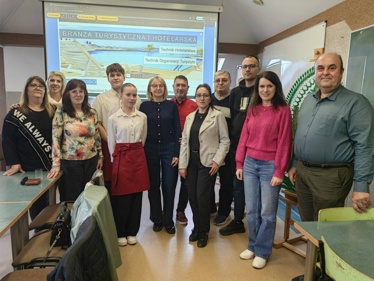 Nauczyciele z Bułgarii z wizytą w ZSZ nr 4 [20.04.2026] - zdjęcie #3 - eOstroleka.pl