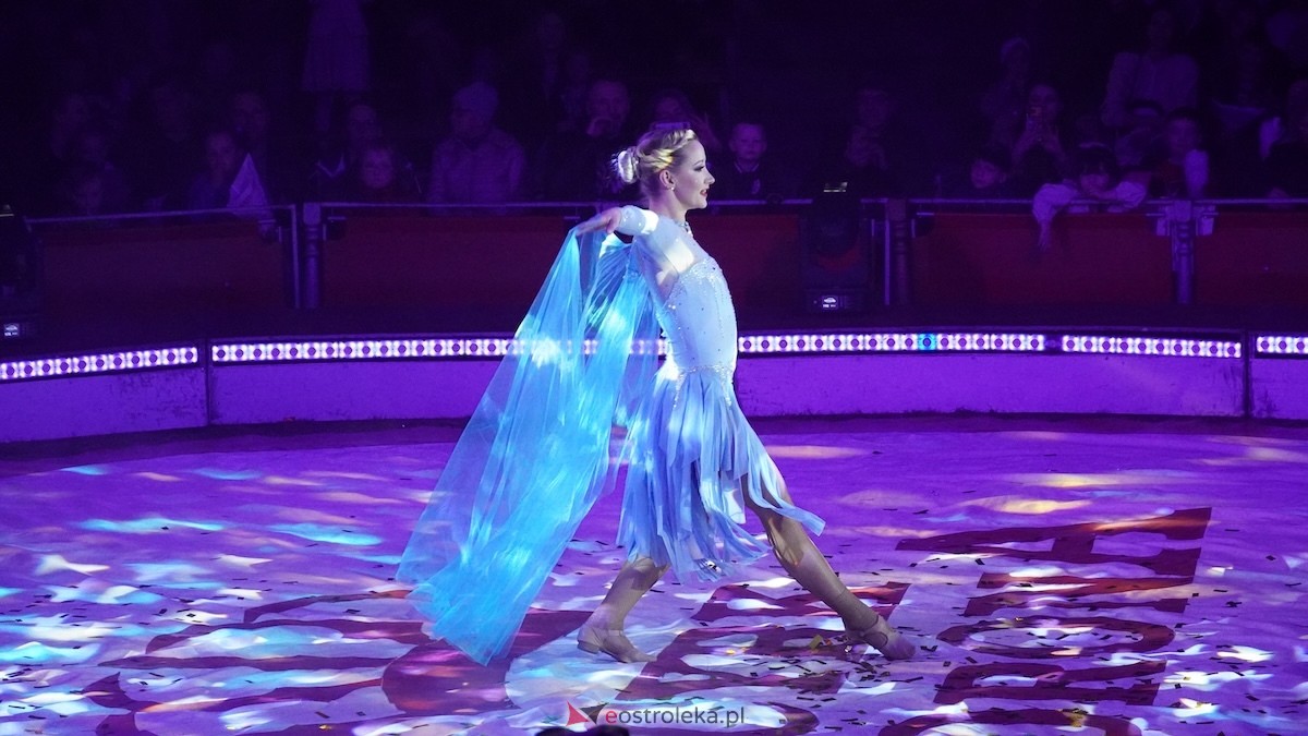 Akrobaci, iluzja i mnóstwo śmiechu. Cyrk Korona odwiedził Ostrołękę [22.04.2026] - zdjęcie #4 - eOstroleka.pl