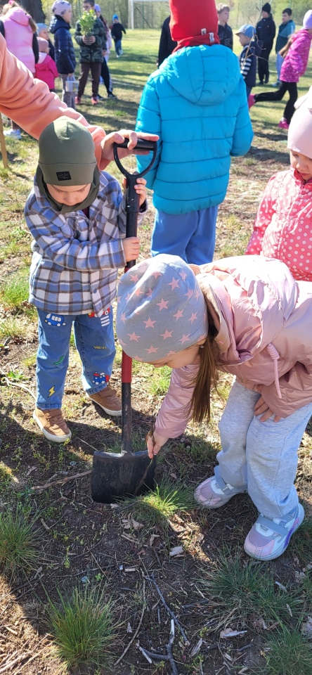Dni Ziemi w Szkole Podstawowej im. Marii Konopnickiej w Rząśniku Włościańskim - zdjęcie #14 - eOstroleka.pl