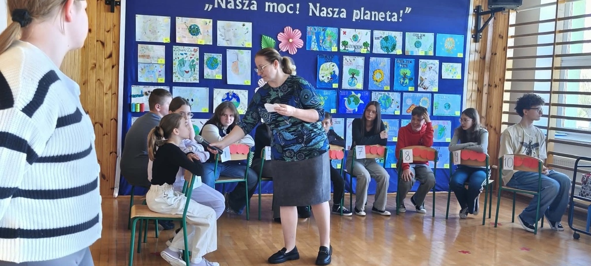 Dni Ziemi w Szkole Podstawowej im. Marii Konopnickiej w Rząśniku Włościańskim - zdjęcie #4 - eOstroleka.pl