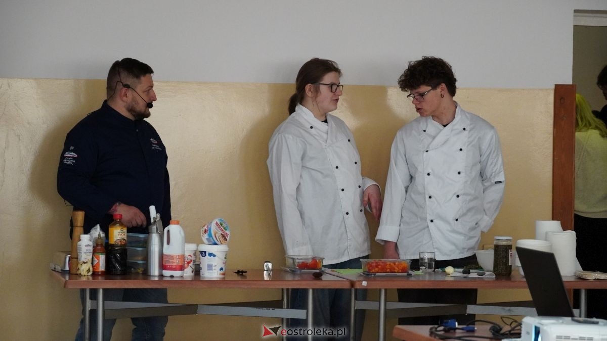 Dzień Mleka w ZSZ nr 4 w Ostrołęce [23.04.2026] - zdjęcie #38 - eOstroleka.pl