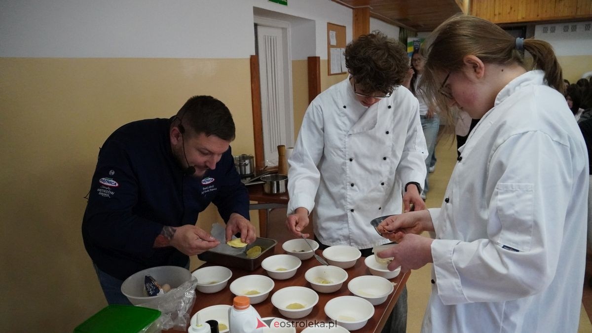 Dzień Mleka w ZSZ nr 4 w Ostrołęce [23.04.2026] - zdjęcie #10 - eOstroleka.pl