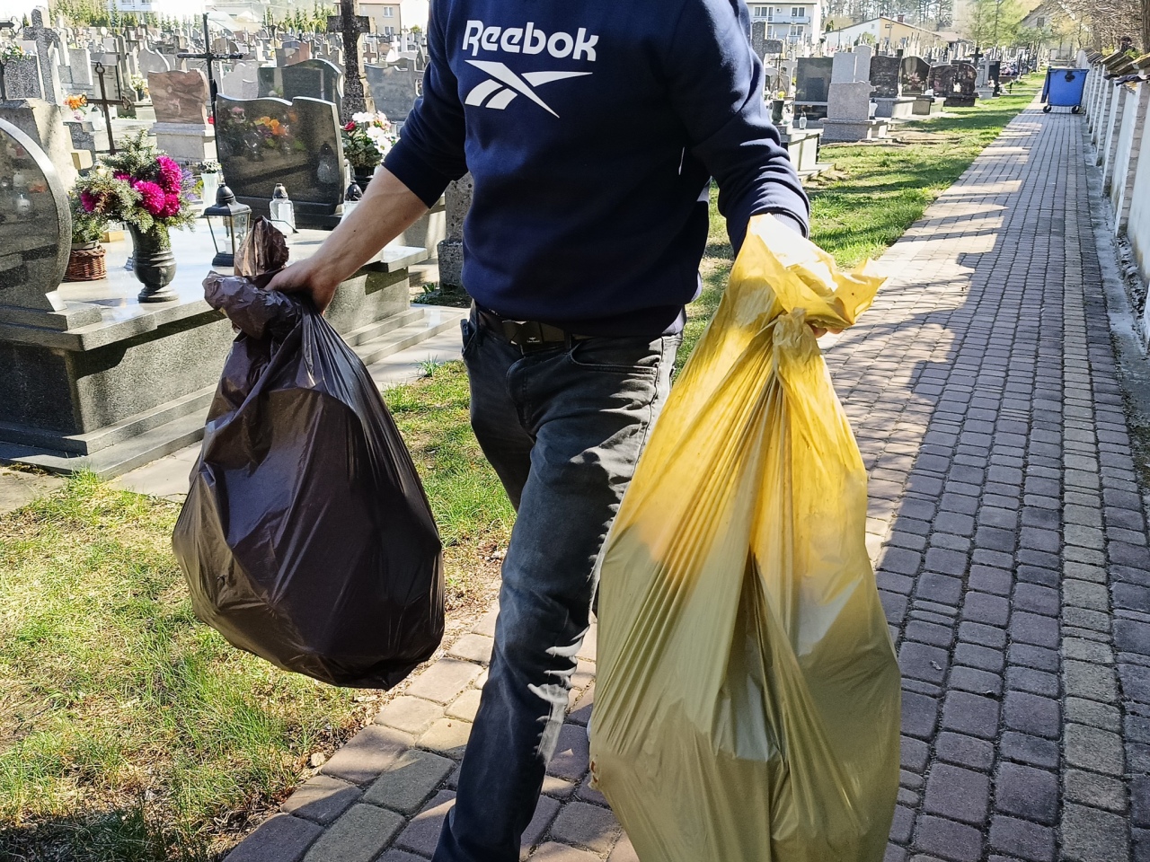 Akcja Sprzątanie świata w Olszewie-Borkach [23.04.2026] - zdjęcie #5 - eOstroleka.pl