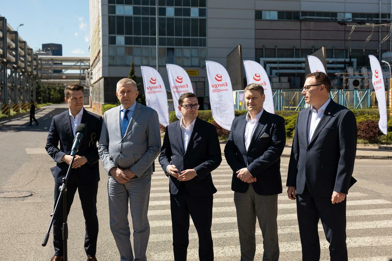 Minister energii Miłosz Motyka w Ostrołęce [23.04.2026] - zdjęcie #21 - eOstroleka.pl