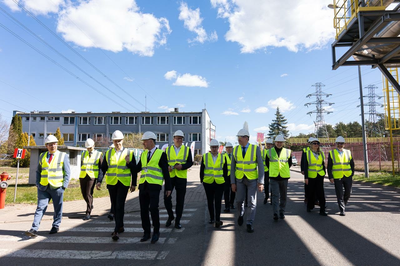 Minister energii Miłosz Motyka w Ostrołęce [23.04.2026] - zdjęcie #19 - eOstroleka.pl