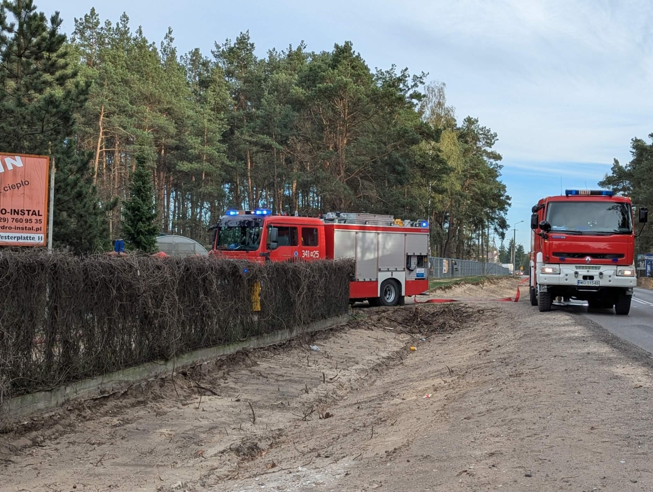 Pożar na Stacha Konwy w Ostrołęce [23.04.2025] - zdjęcie #4 - eOstroleka.pl