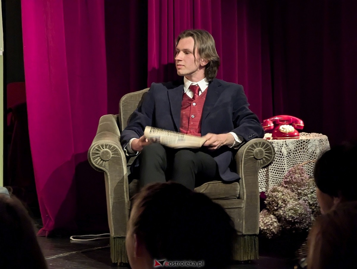 V Wiosna Teatralna - spektakl Szofer Archibald w Klubie Oczko [23.04.2026] - zdjęcie #9 - eOstroleka.pl