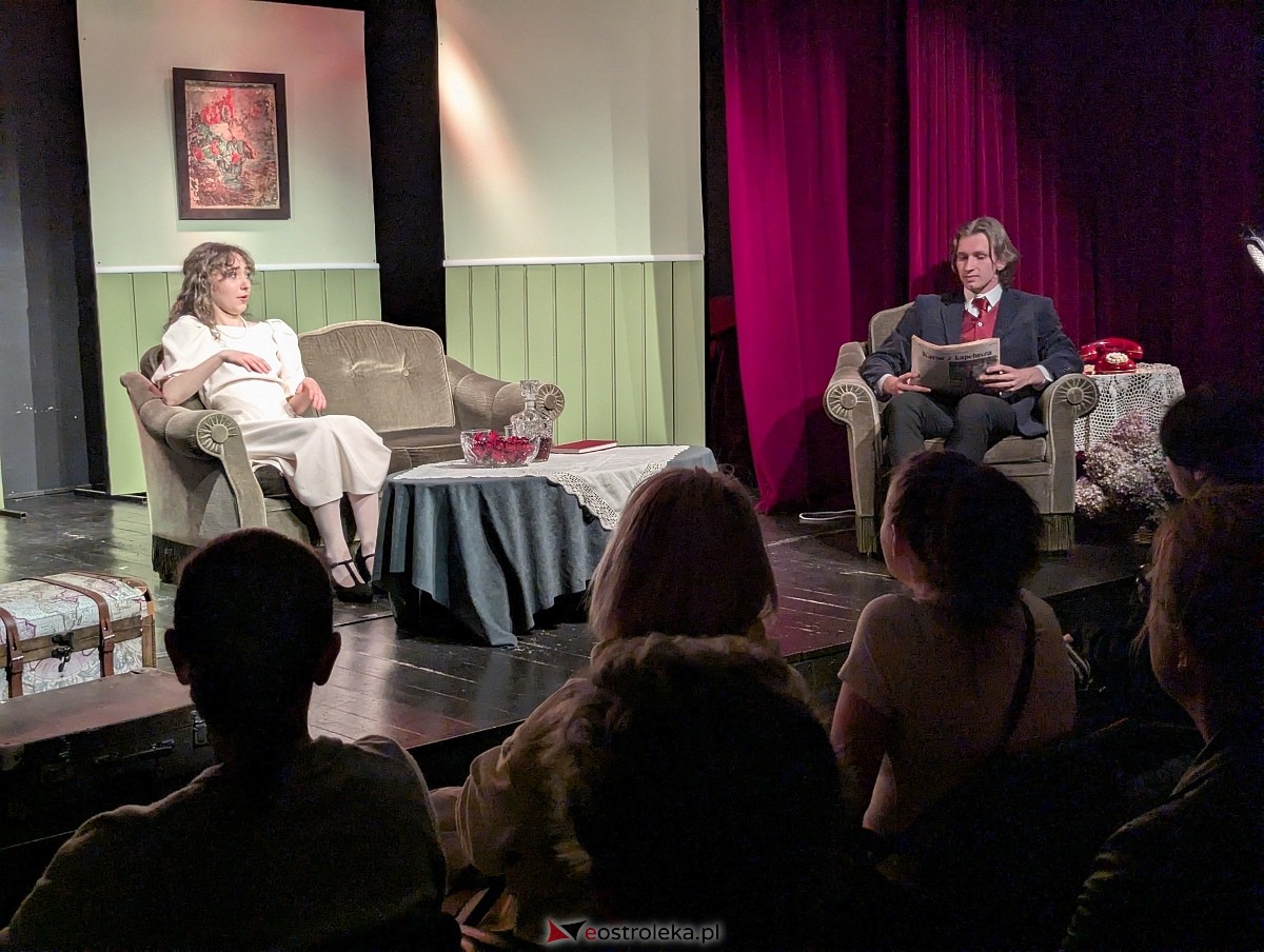 V Wiosna Teatralna - spektakl Szofer Archibald w Klubie Oczko [23.04.2026] - zdjęcie #8 - eOstroleka.pl