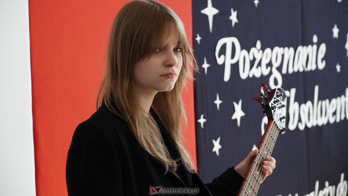 II LO im. Cypriana Kamila Norwida pożegnało absolwentów [24.04.2026] - zdjęcie #19 - eOstroleka.pl