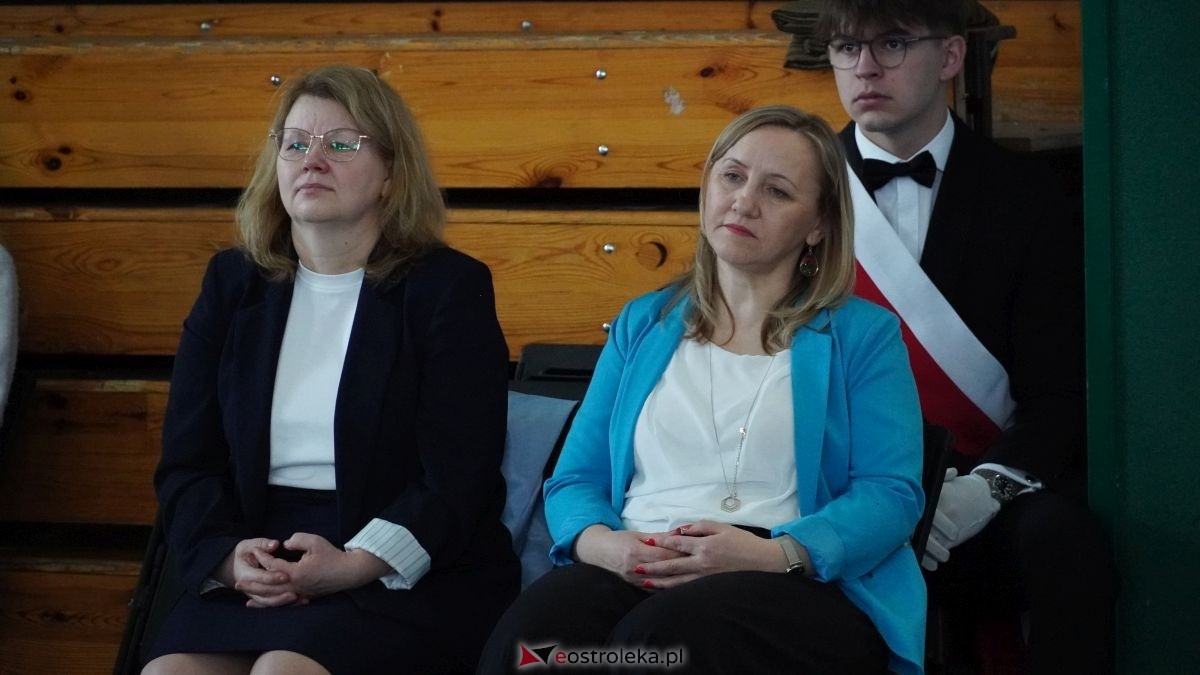 Maturzyści I LO im. Gen. Józefa Bema odebrali świadectwa dojrzałości [24.04.2026] - zdjęcie #44 - eOstroleka.pl