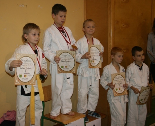 Medale dla Gladiatorów - zdjęcie #9 - eOstroleka.pl