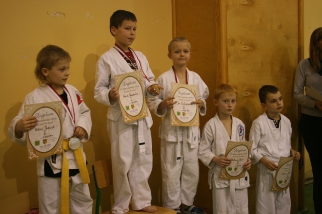 Medale dla Gladiatorów - zdjęcie #8 - eOstroleka.pl