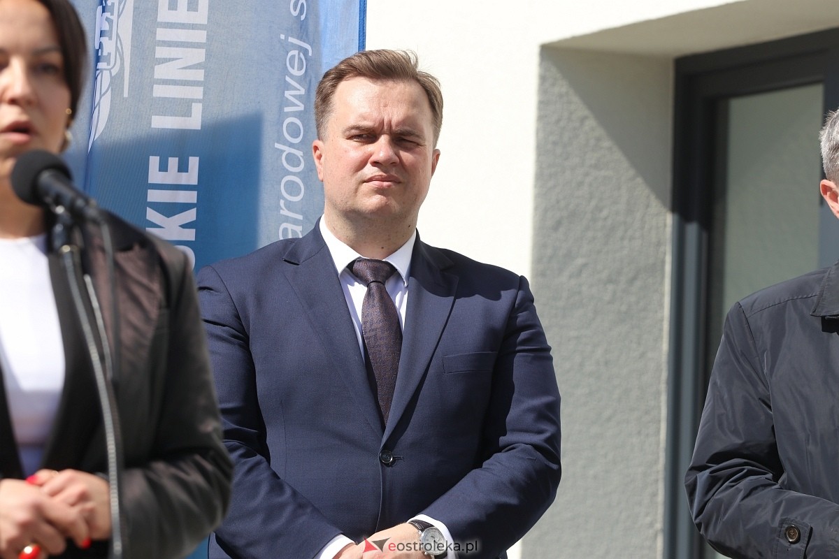 Kolej w Ostrołęce - wizyta wiceministra infrastruktury Piotra Malepszaka [24.04.2026] - zdjęcie #13 - eOstroleka.pl