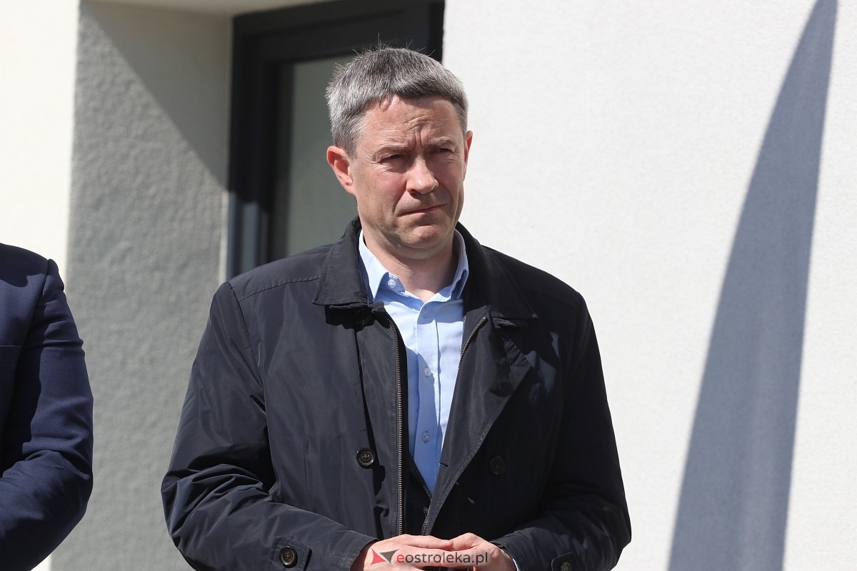 Kolej w Ostrołęce - wizyta wiceministra infrastruktury Piotra Malepszaka [24.04.2026] - zdjęcie #12 - eOstroleka.pl