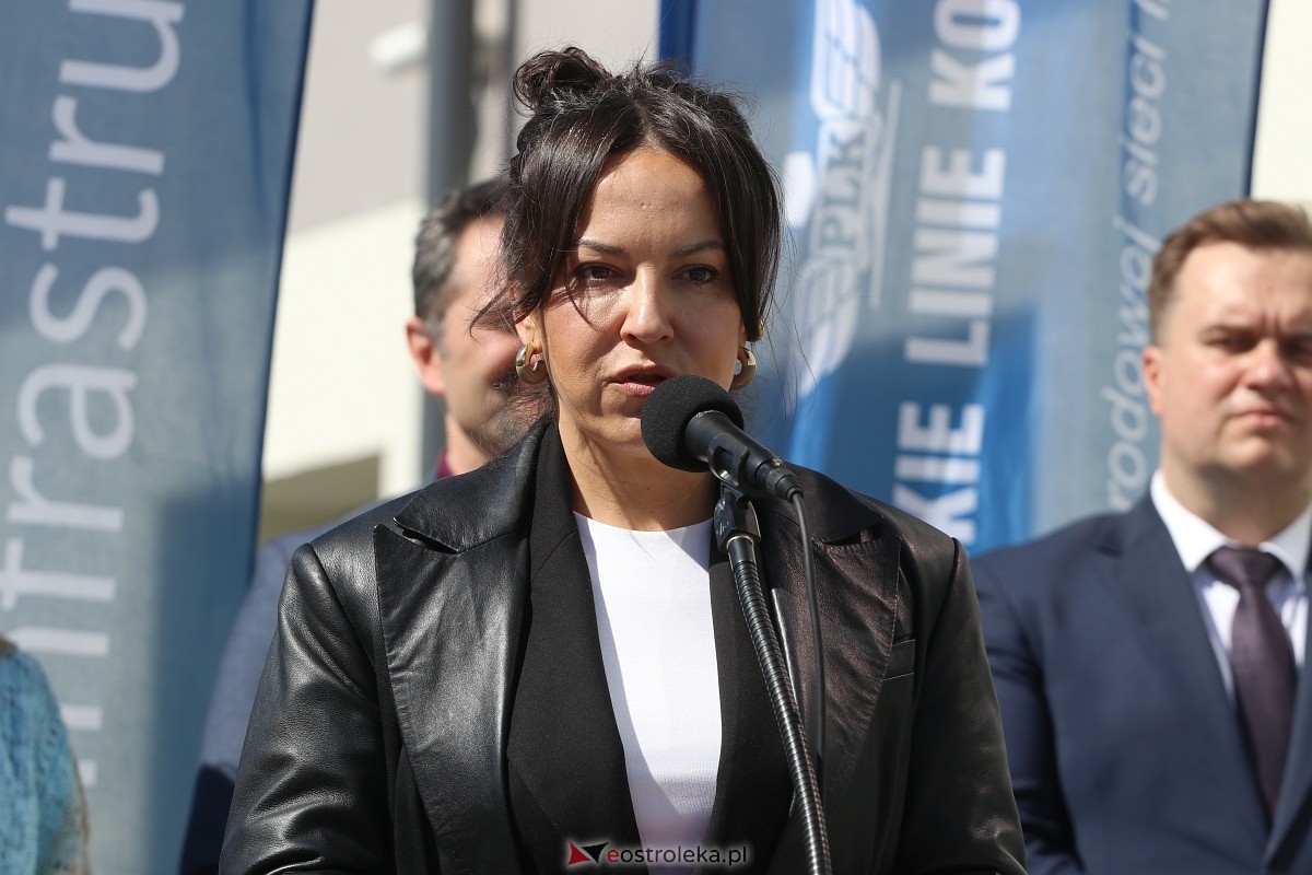 Kolej w Ostrołęce - wizyta wiceministra infrastruktury Piotra Malepszaka [24.04.2026] - zdjęcie #11 - eOstroleka.pl