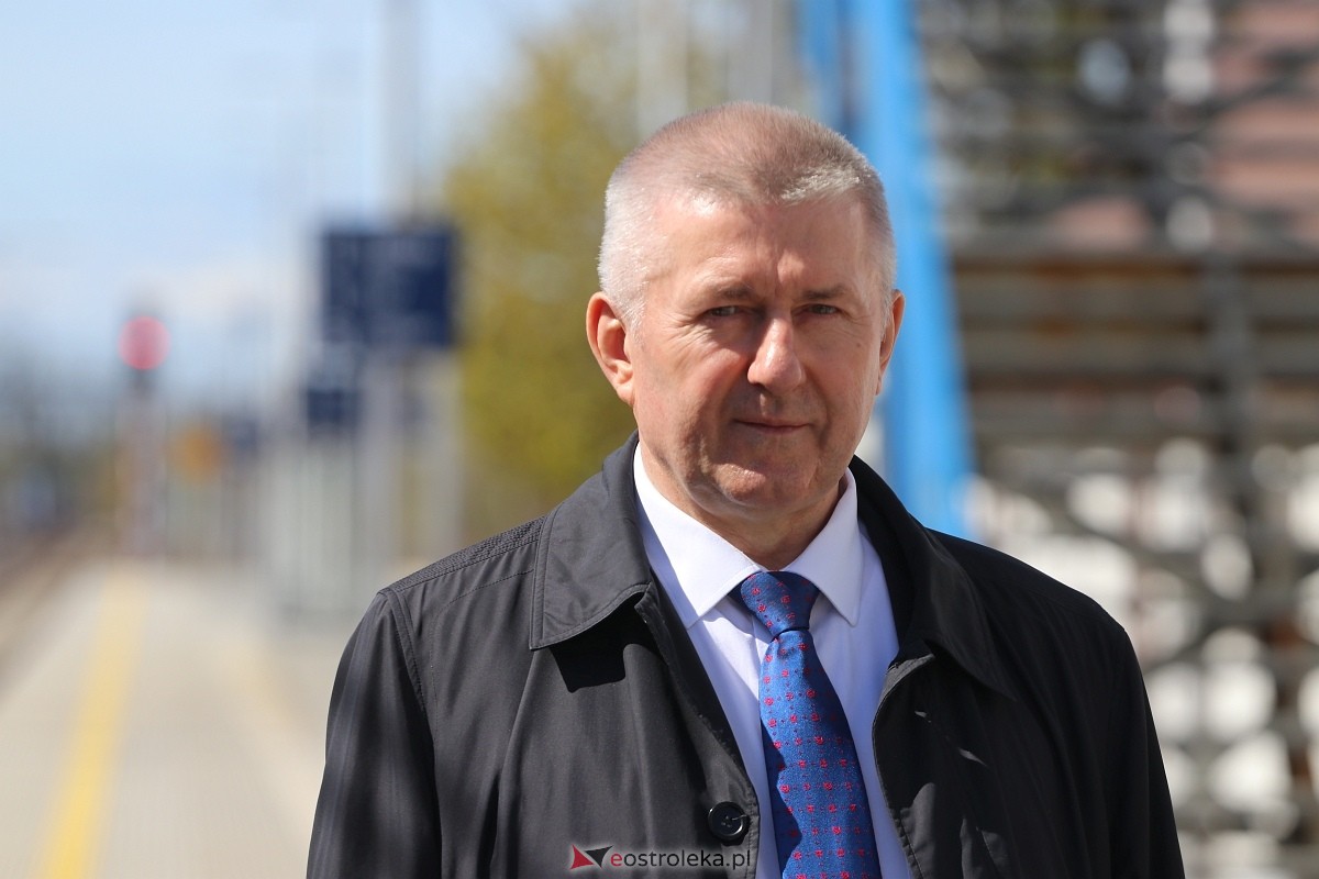 Kolej w Ostrołęce - wizyta wiceministra infrastruktury Piotra Malepszaka [24.04.2026] - zdjęcie #5 - eOstroleka.pl