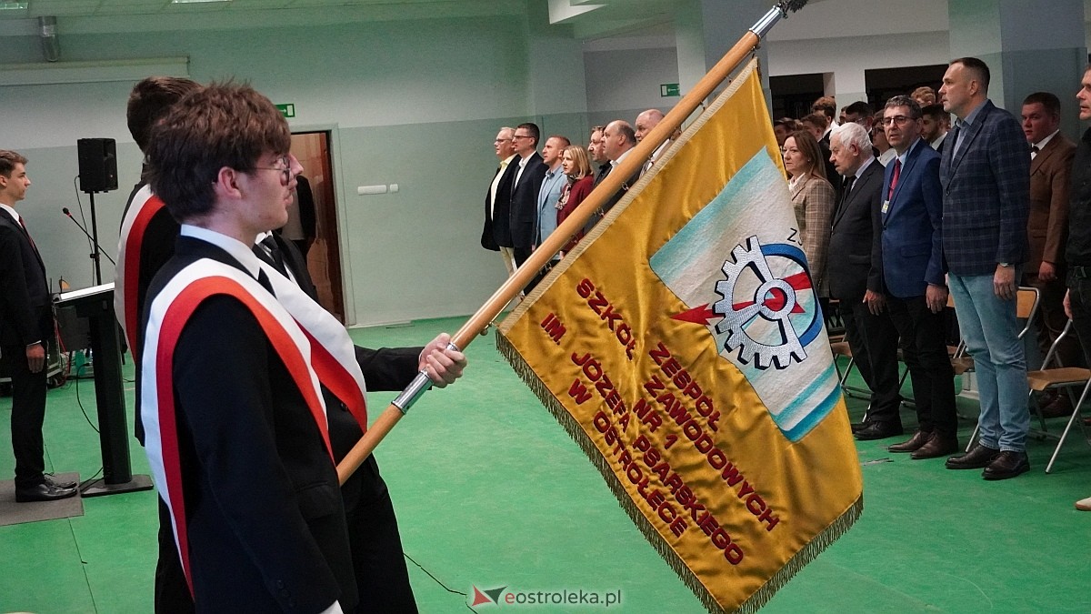 Rozdanie świadectw maturalnych w ZSZ nr 1 [24.04.2026] - zdjęcie #68 - eOstroleka.pl